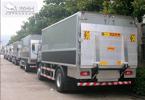 QWA鋁合金汽車升降尾闆