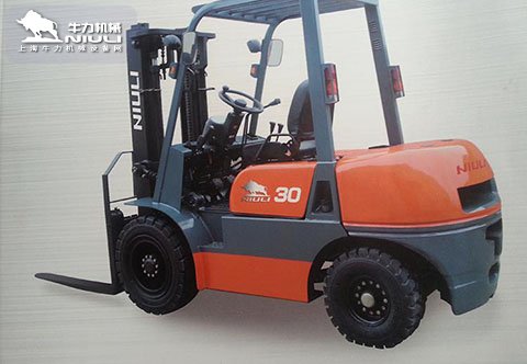 CPCD30/35内燃柴油動力叉車